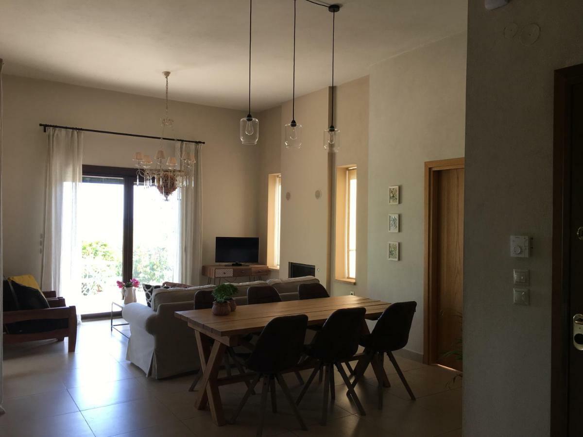 Olive Tree Cottage 2 Néa Péramos Extérieur photo