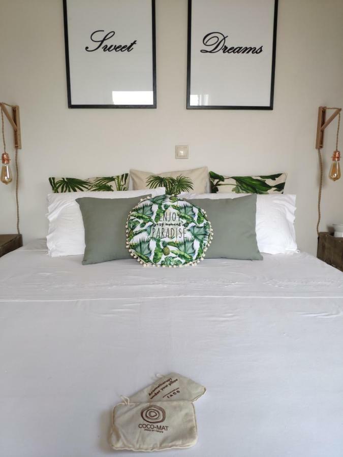 Olive Tree Cottage 2 Néa Péramos Extérieur photo