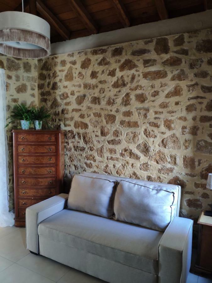 Olive Tree Cottage 2 Néa Péramos Extérieur photo